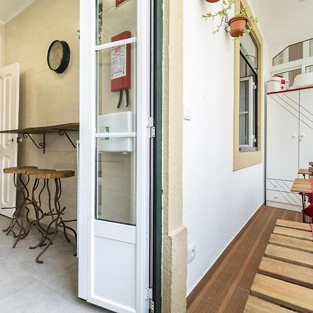 Retro M2 R4 - Lovely Double Room With Shared Bathroom Lissabon Buitenkant foto