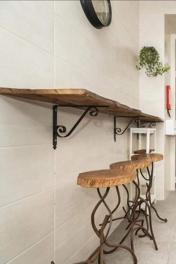 Retro M2 R4 - Lovely Double Room With Shared Bathroom Lissabon Buitenkant foto